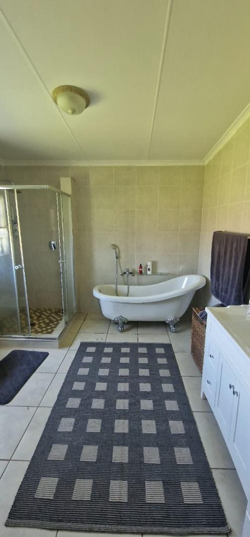 10 Bedroom Property for Sale in Olifantshoek Northern Cape